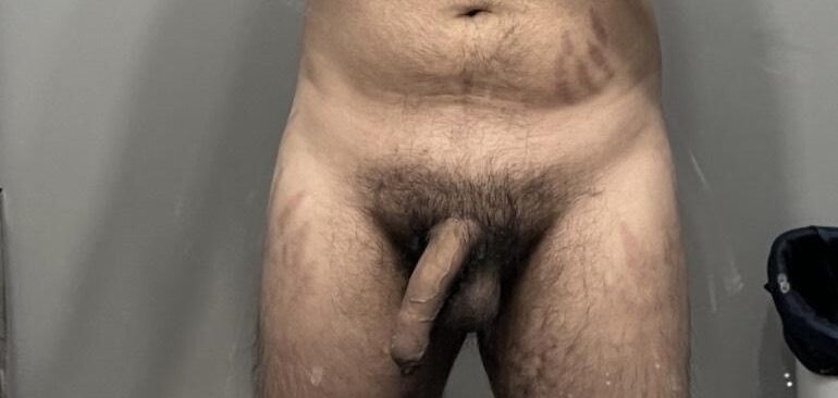 showing my small weiner